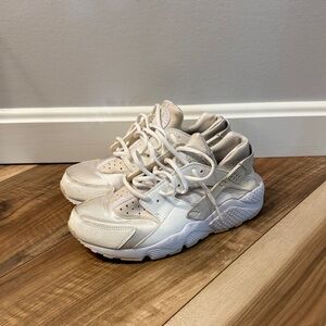 Nike Women's Off-White Sneakers